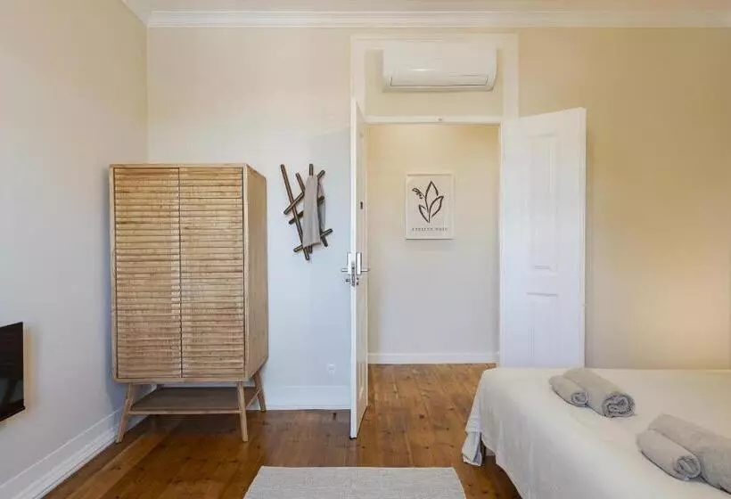 Santa Maria Rooms and Apartments