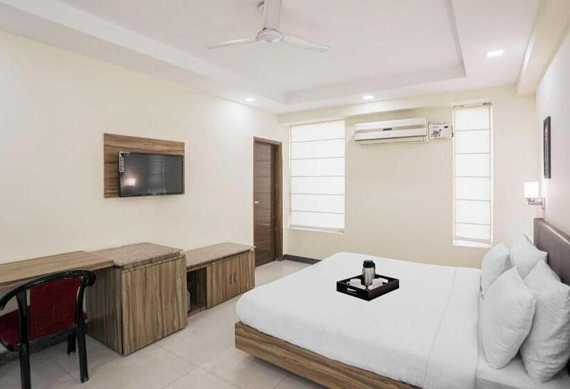 Hotel Oyo Townhouse 1120 Moonlight Residency Near Appu Ghar