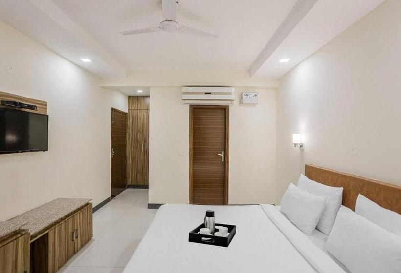 Hotel Oyo Townhouse 1120 Moonlight Residency Near Appu Ghar