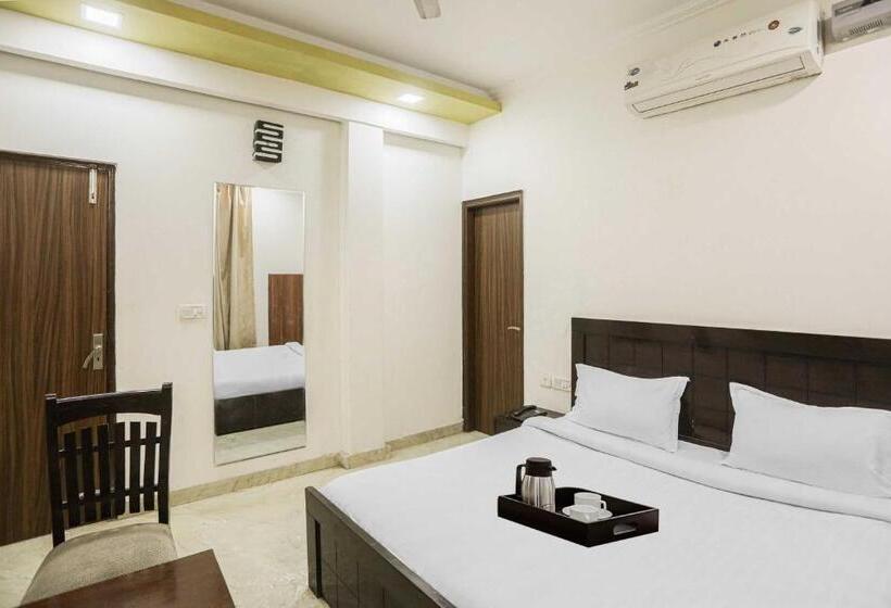Hotel Oyo Townhouse 1120 Moonlight Residency Near Appu Ghar