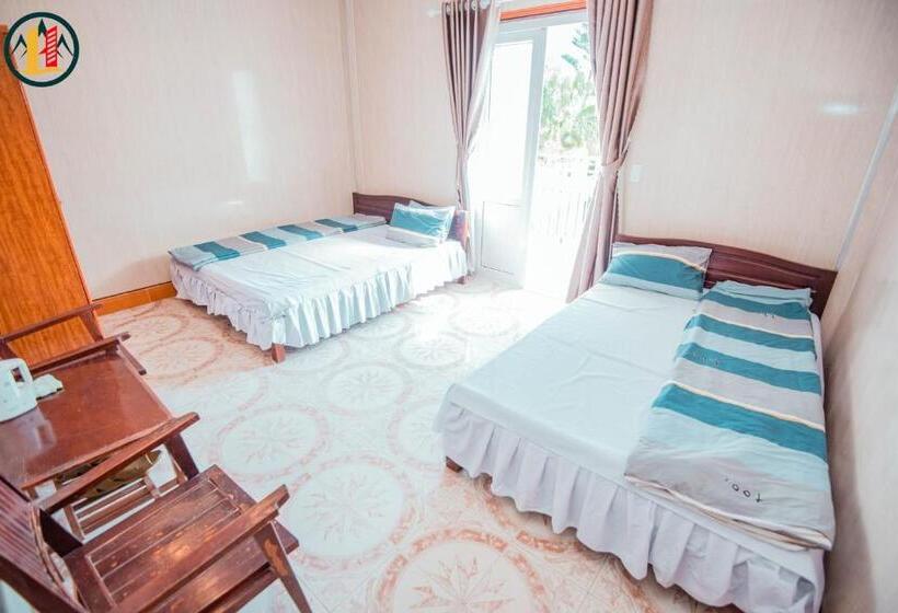 هتل Khách Sạn Hoàng Long