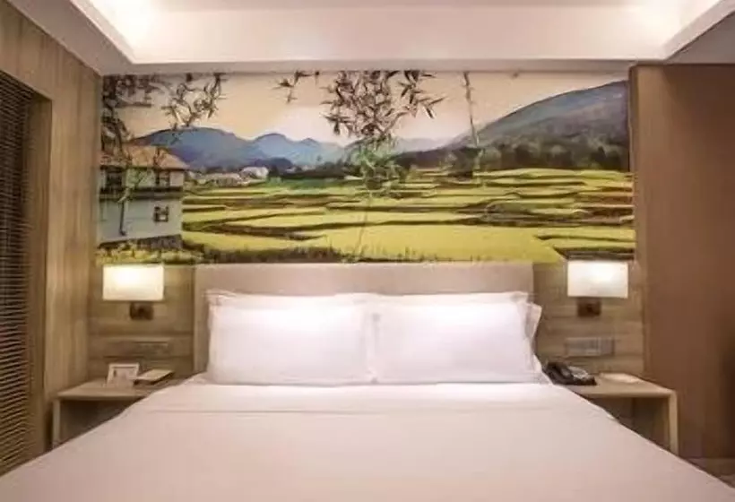 Hotel Atour