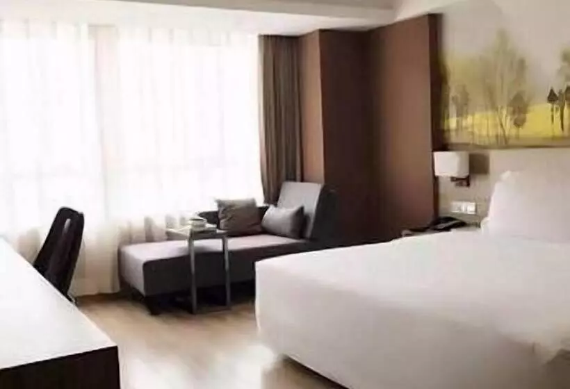 Hotel Atour