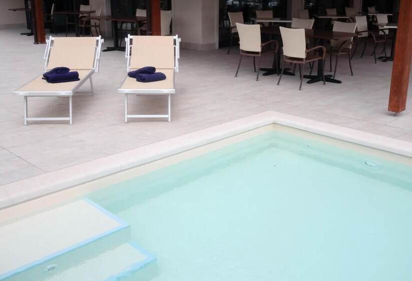 Отель B&b Fortuna