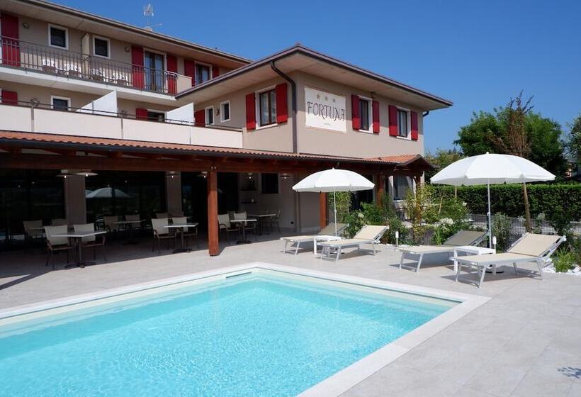 Отель B&b Fortuna