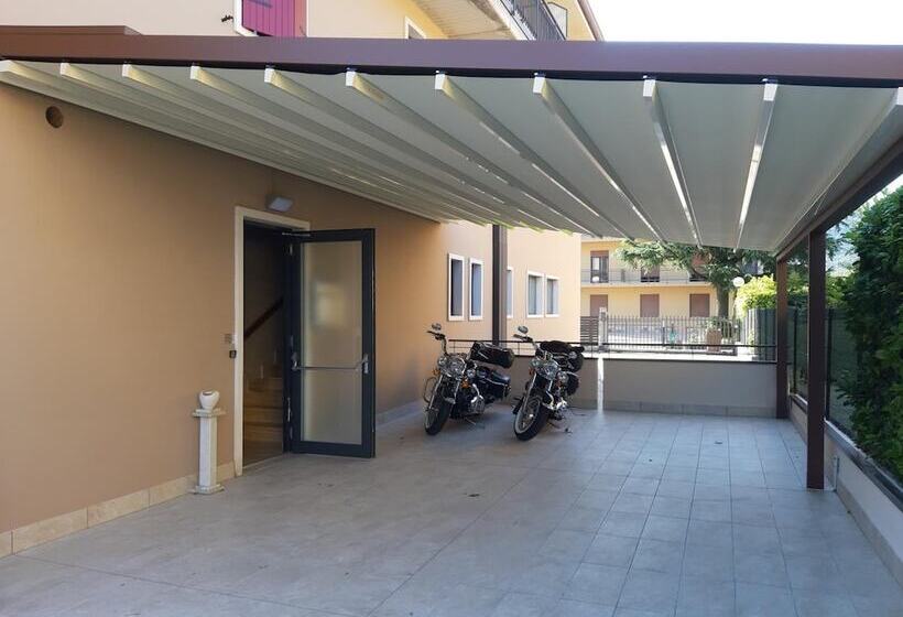 Отель B&b Fortuna