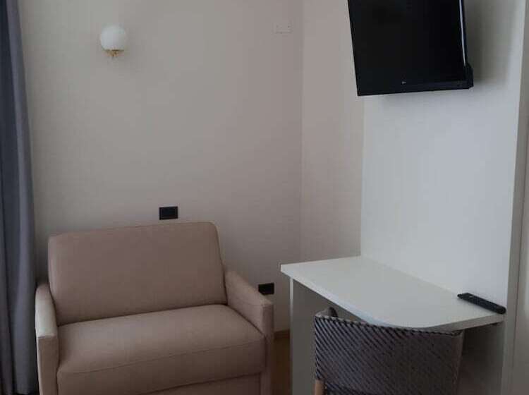 Отель B&b Fortuna