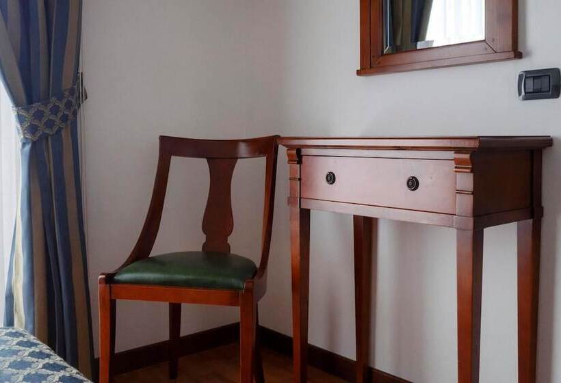 Отель B&b Fortuna