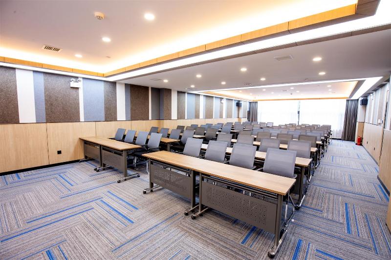 Hotel Hanting  Changchun Heping Street