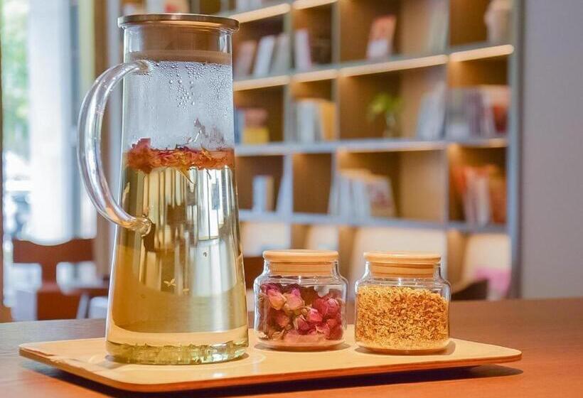 Hanting Hotel Nanchang Gaoxin Avenue Metro Station