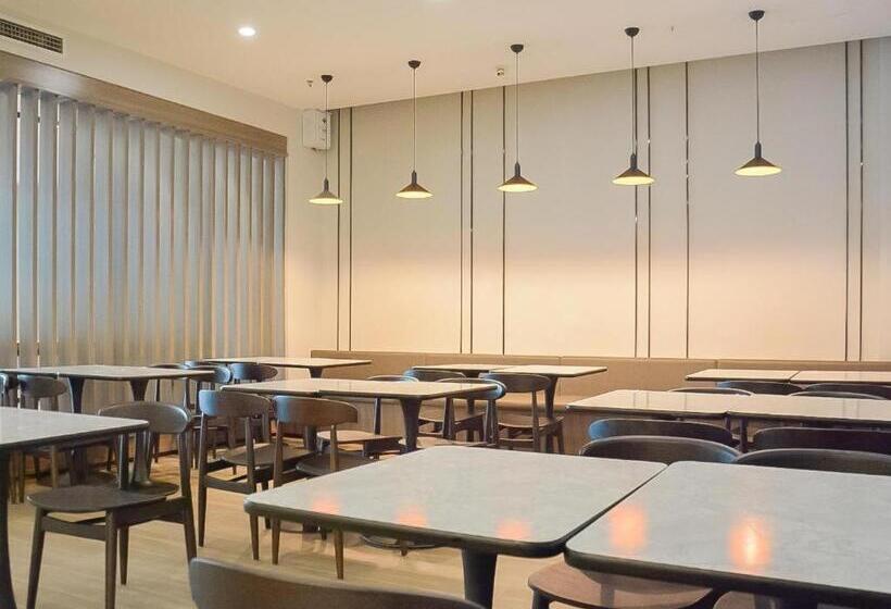 Hanting Hotel Nanchang Gaoxin Avenue Metro Station