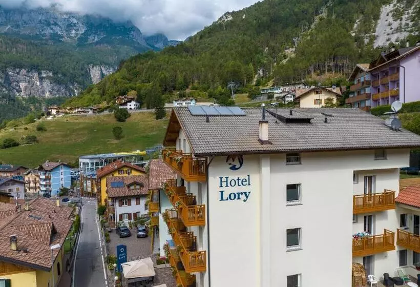 Hotelli Lory   Molveno   Dolomiti