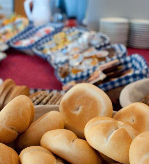 酒店 Lory Molveno Dolomiti