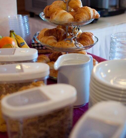 酒店 Lory Molveno Dolomiti