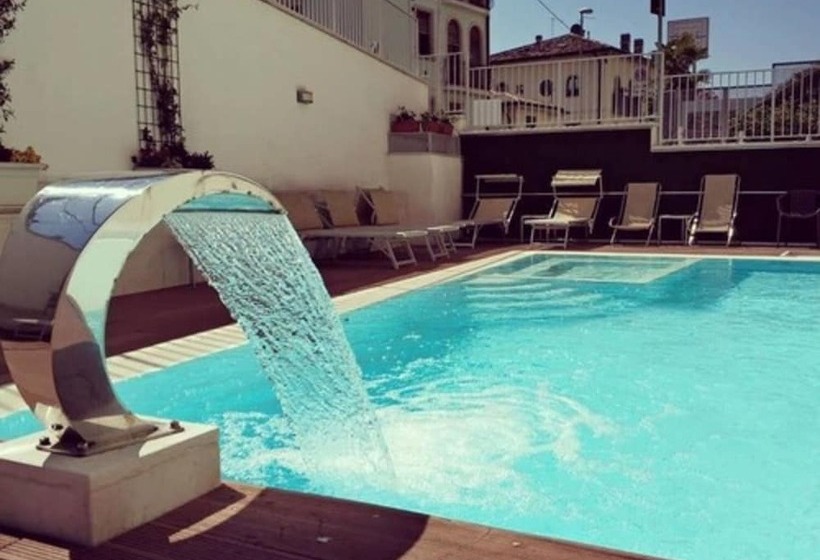 فندق Villa Anthea