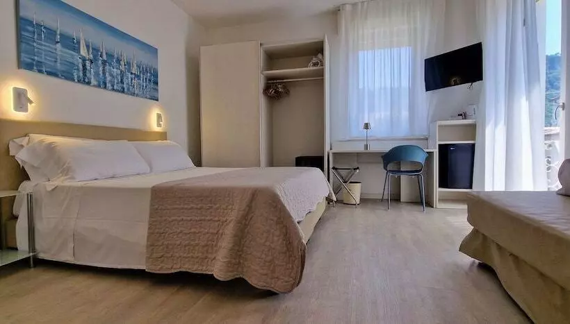هتل Villa Anthea