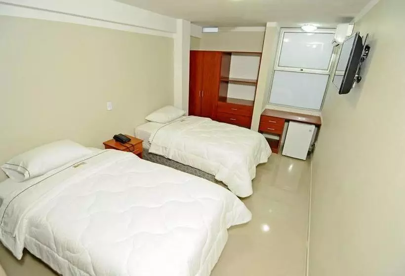 هتل Plaza Sullana