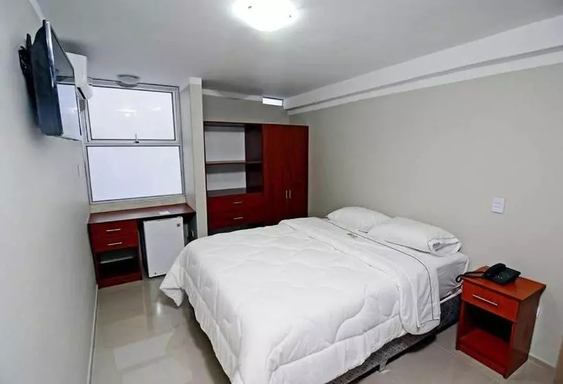 هتل Plaza Sullana