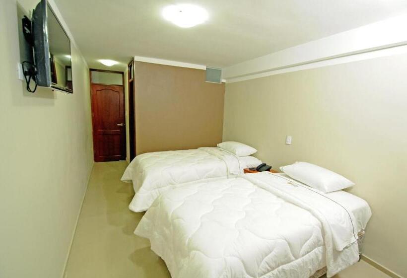 هتل Plaza Sullana