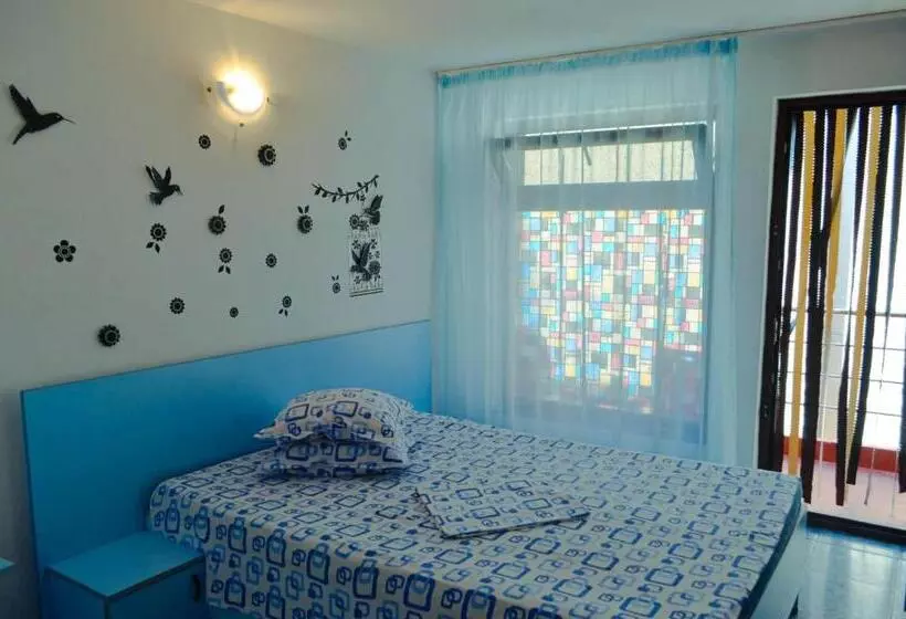پانسیون Vila Georgiani
