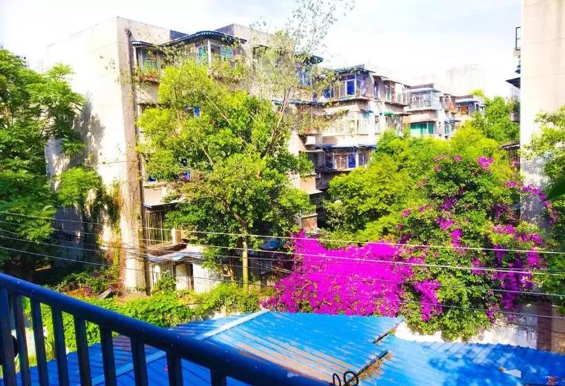 Chengdu Southern Hotel  Hostel