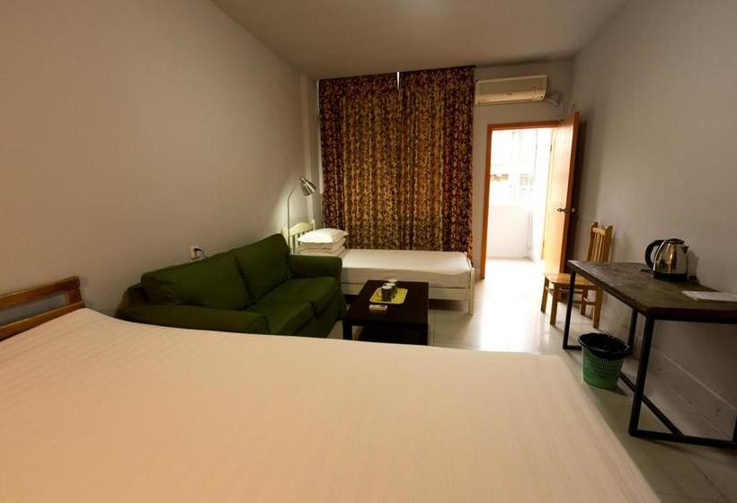 Hello Chengdu International Youth Hostel