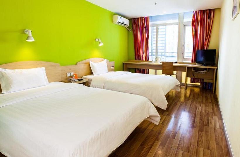 Otel 7days Inn Shanghai Pudong Airport Lingkong Road Metro Branch