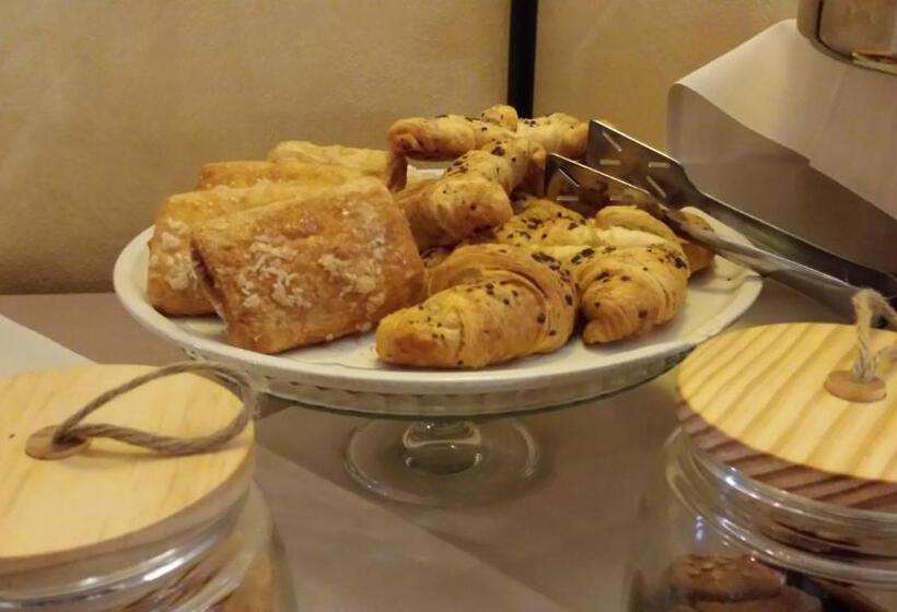 בית מלון כפרי Al Barco