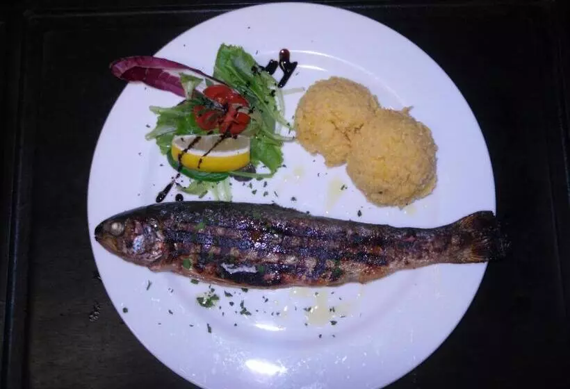 ホテル Albergo Dei Pescatori
