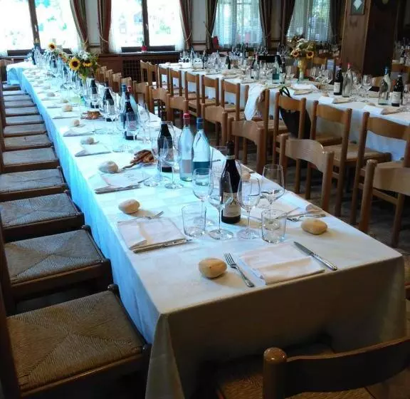 ホテル Albergo Dei Pescatori