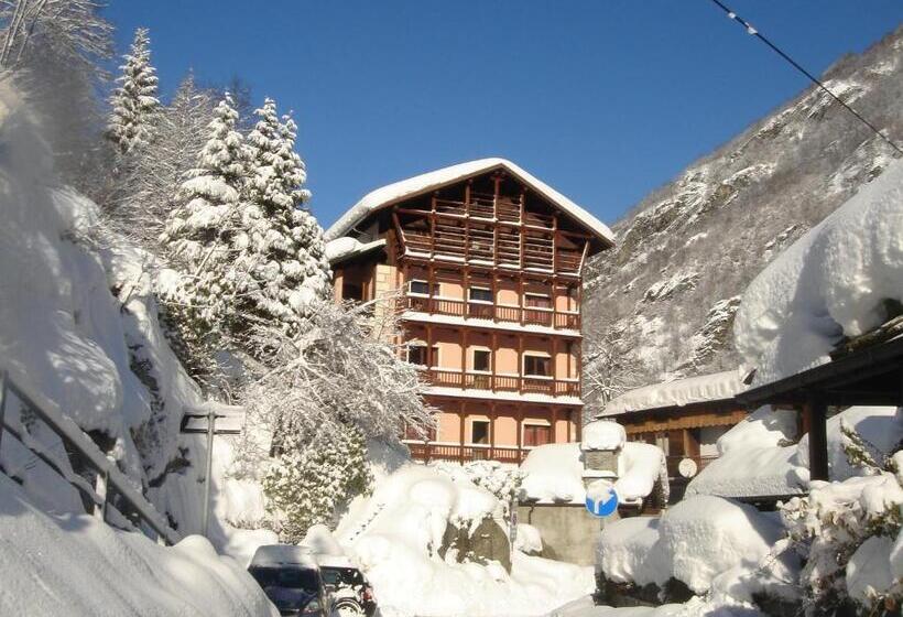 فندق Albergo Dei Pescatori