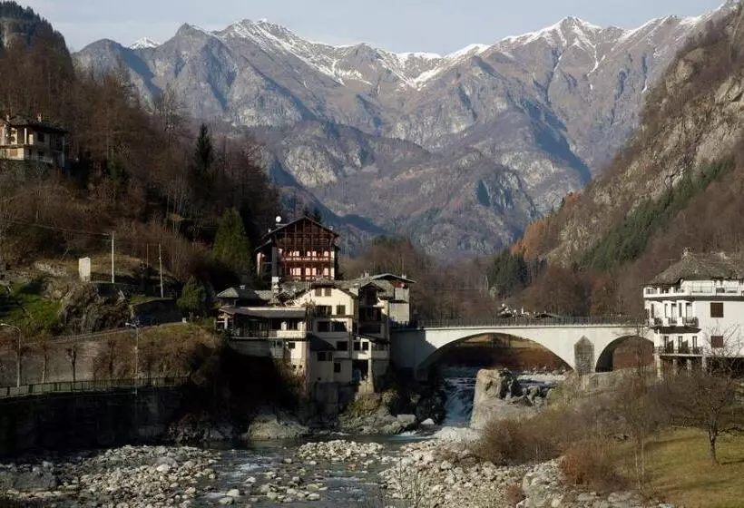 ホテル Albergo Dei Pescatori
