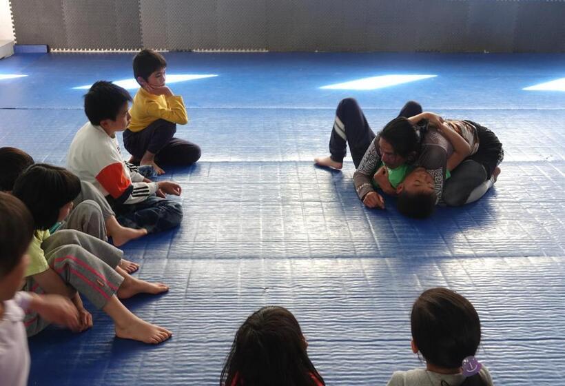 בית מלון כפרי The Lily Pad Inn