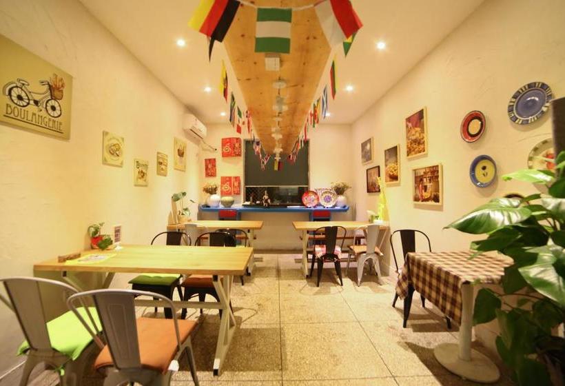 Luoyang Heartland Intl Youth Hostel