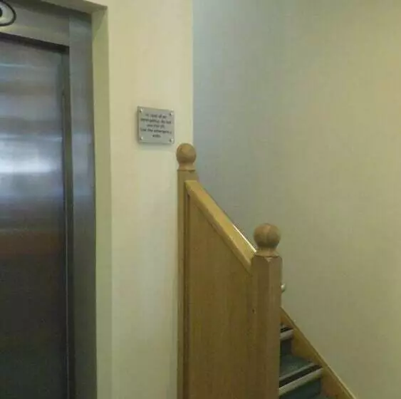 Regency Hotel Parkside
