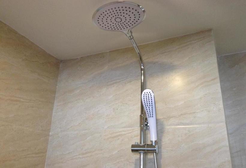 בית מלון כפרי Shenzhen Sunisland Holiday , Guomao Shopping Center