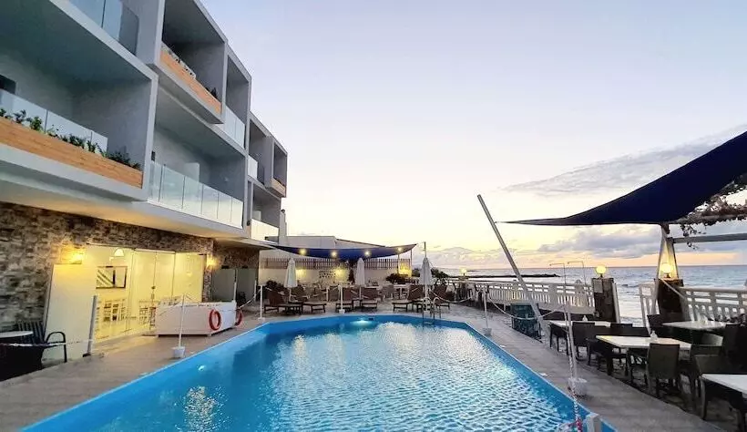 Hôtel Almare Beach