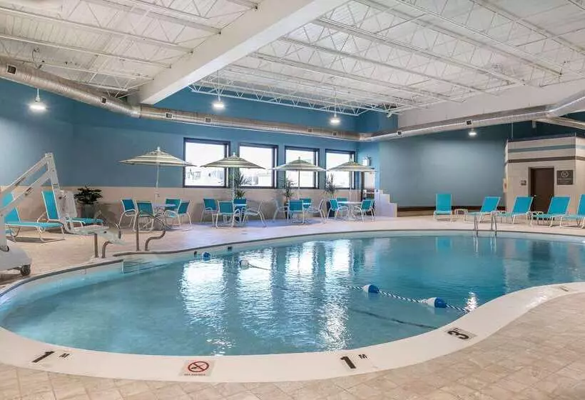 ホテル Comfort Inn Bay City  Riverfront