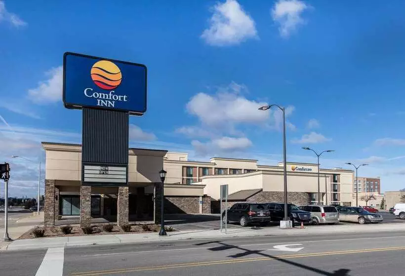 ホテル Comfort Inn Bay City  Riverfront