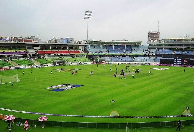 هتل Coventina Lake Suites