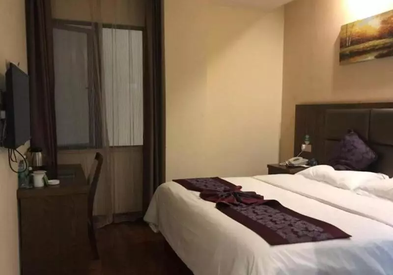 ホテル Greentree Inn Jiangsu Nantong Haimen Shanghe Plaza Express