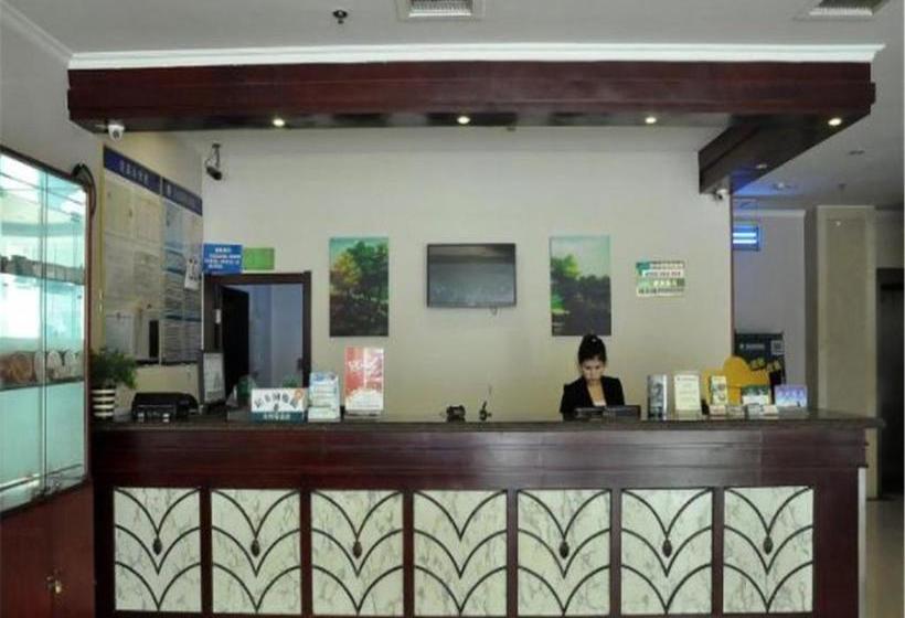 Отель Greentree Shandong Linyi Yinque Mountain Road Express