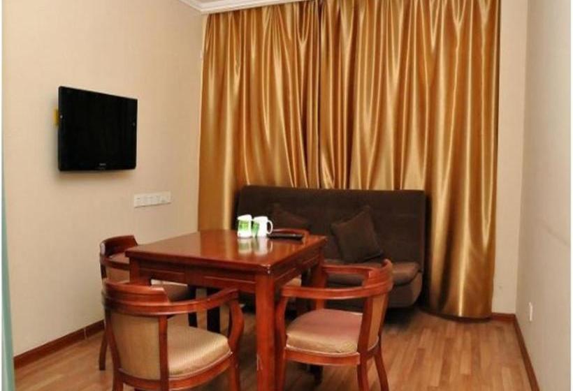 Отель Greentree Shandong Linyi Yinque Mountain Road Express