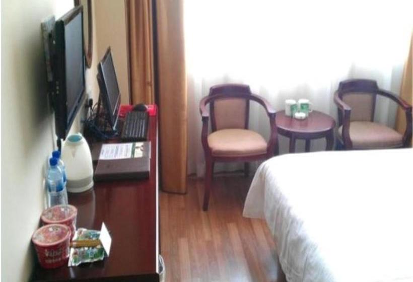 Отель Greentree Shandong Linyi Yinque Mountain Road Express