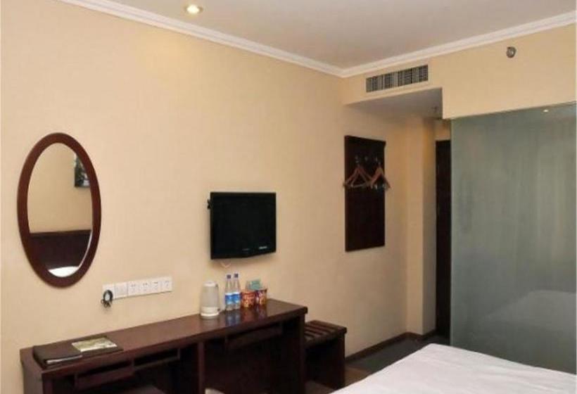 Отель Greentree Shandong Linyi Yinque Mountain Road Express