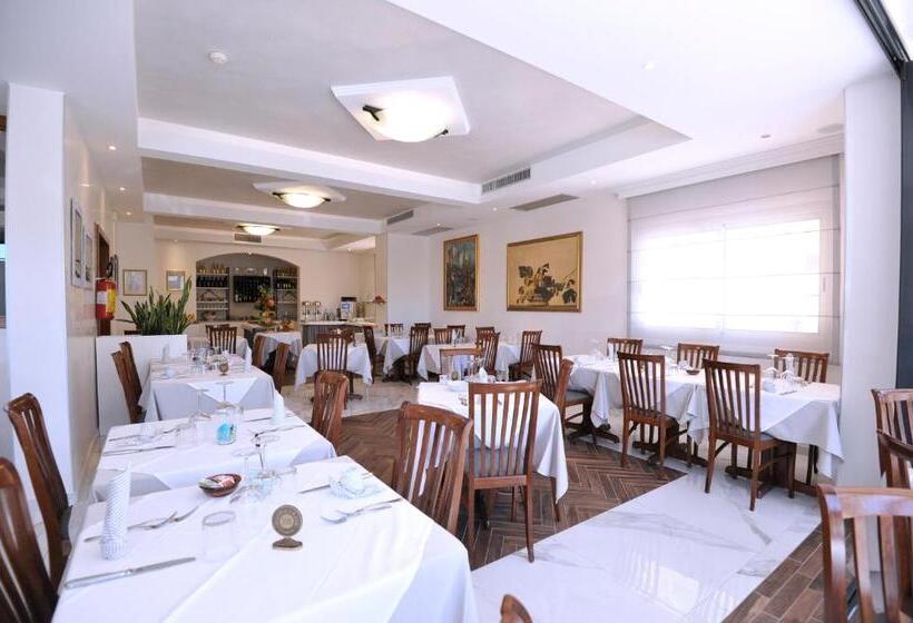 هتل Marzia Holiday Queen