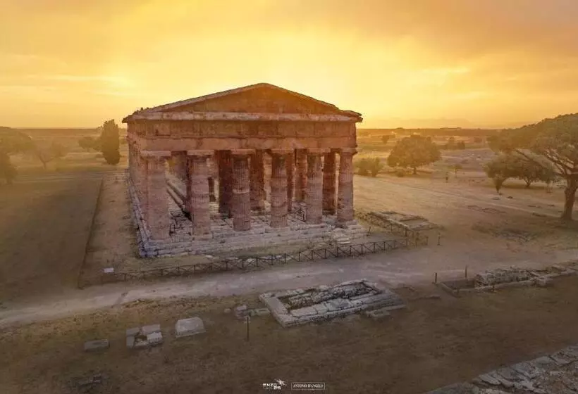 هتل Poseidonia Mare