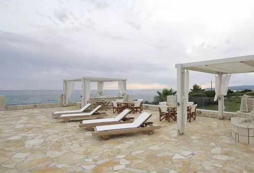 Agnanti Suites