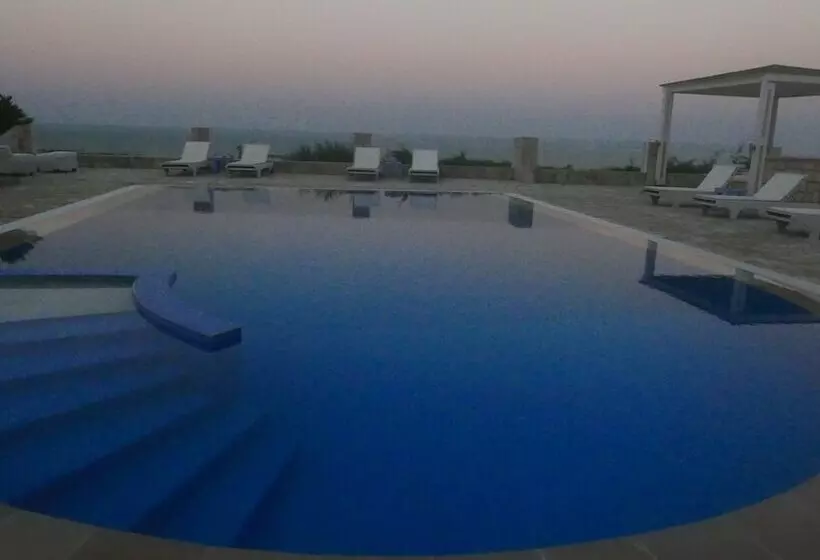 Agnanti Suites