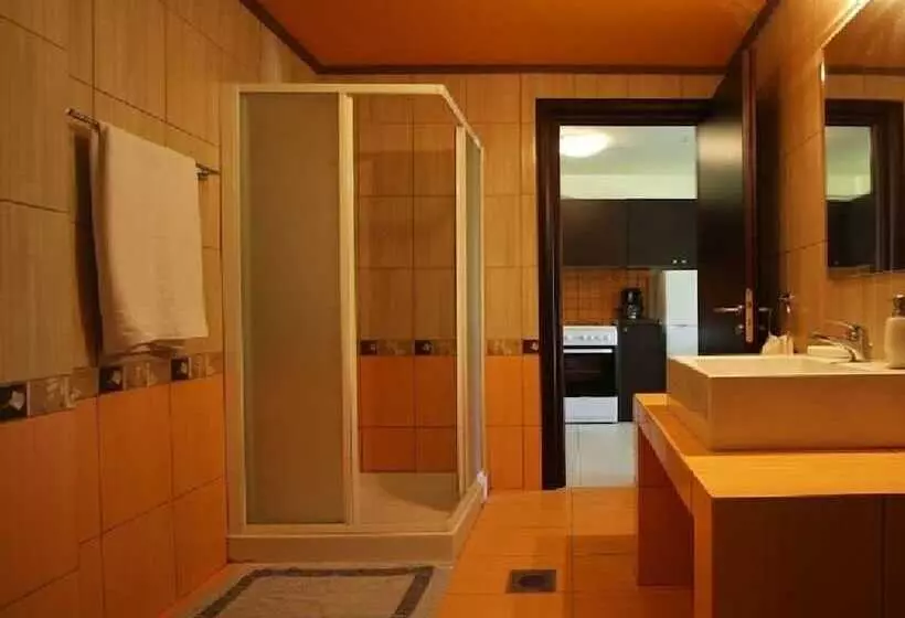 Agnanti Suites